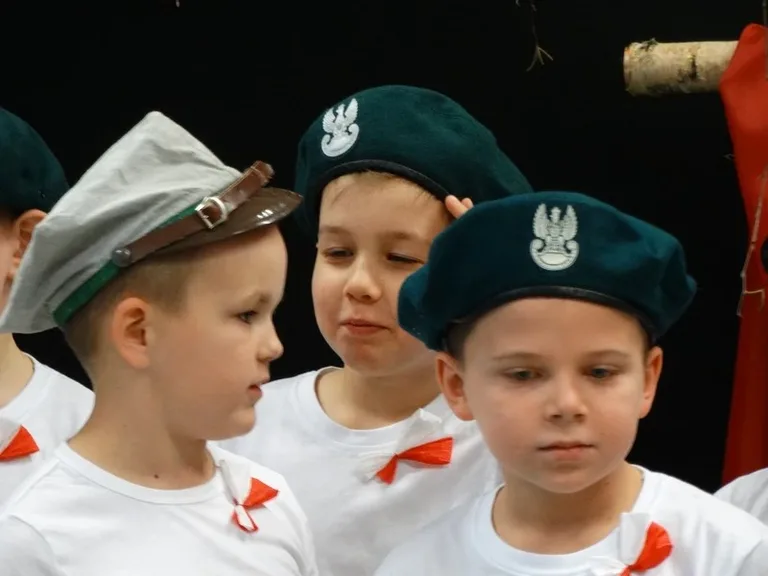 Dzieci nie zapomniały o narodowym święcie (zdjęcia)