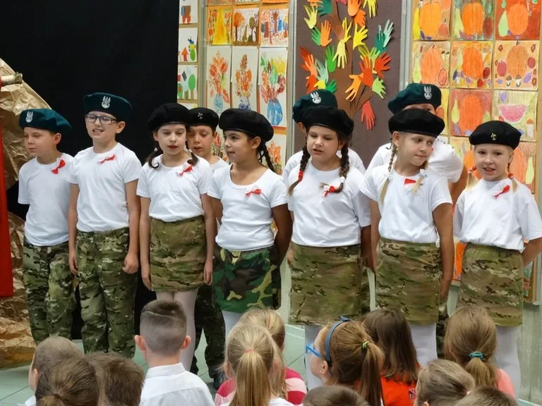 Dzieci nie zapomniały o narodowym święcie (zdjęcia)