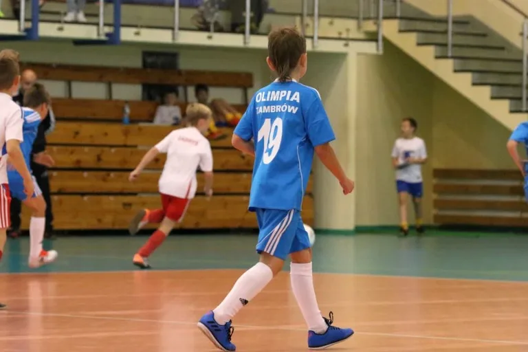 Silna defensywa AMP Gool (zdjęcia, wideo)