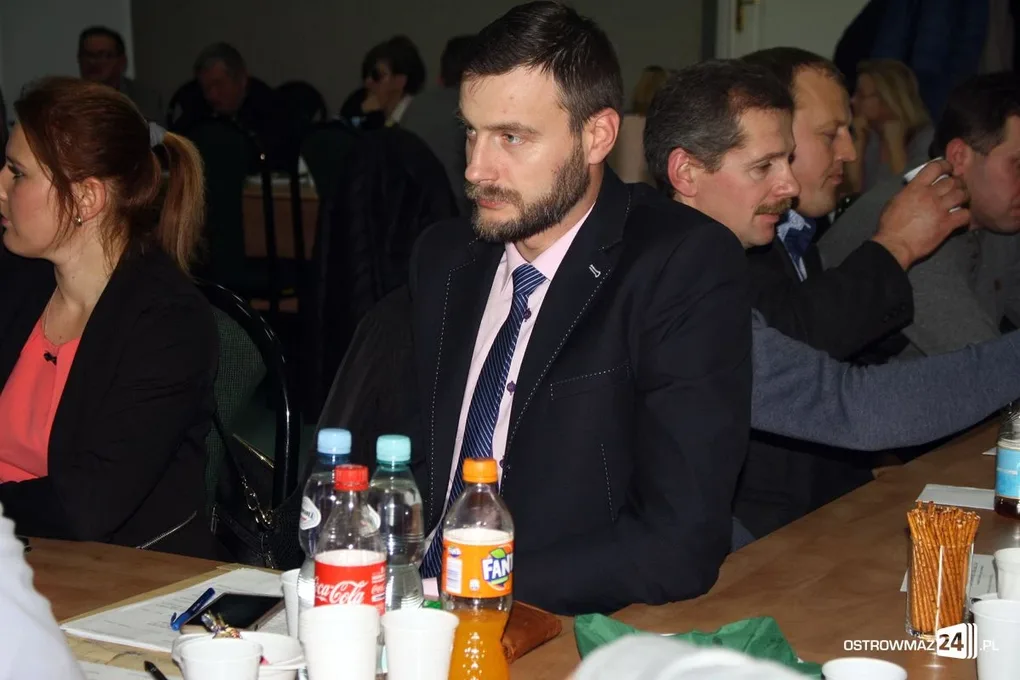 Ostrowscy radni uchwalili budżet (zdjęcia)