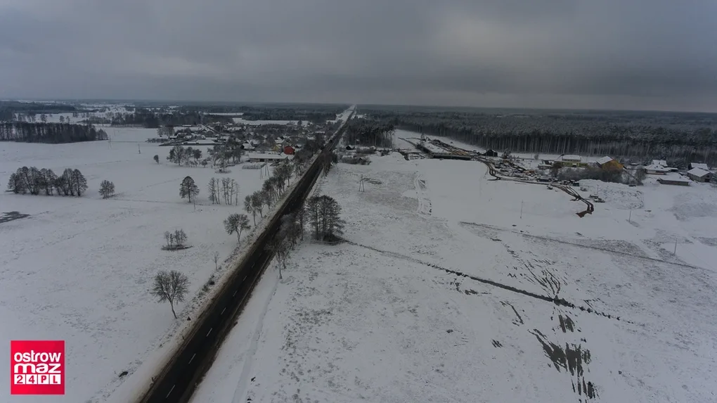 Remont na trasie S-8. Drogowcy zimą nie zwalniają tempa prac (dużo zdjęć)