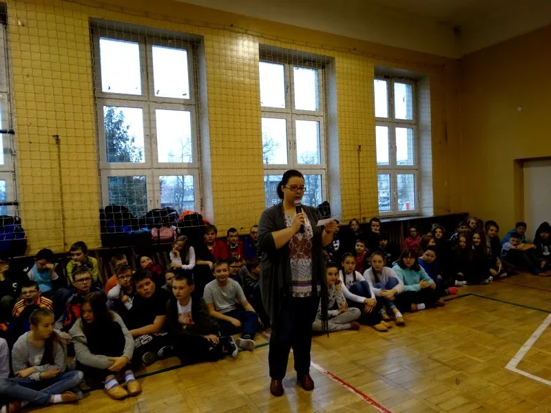 Konkurs o Sienkiewiczu w ostrowskiej placówce (zdjęcia)