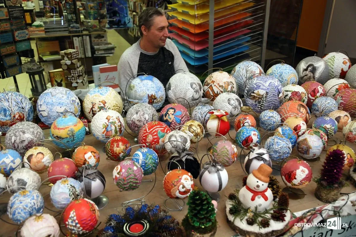 Jarmark ozdób świątecznych w Galerii Bursztynowej (zdjęcia)