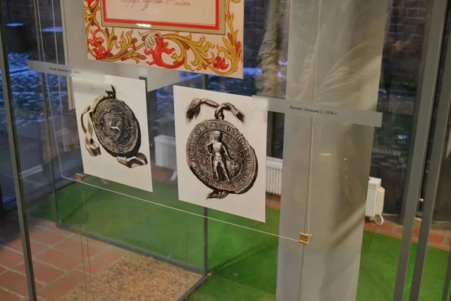 Ostrów Mazowiecka doceniona za dbałość o historię (zdjęcia)