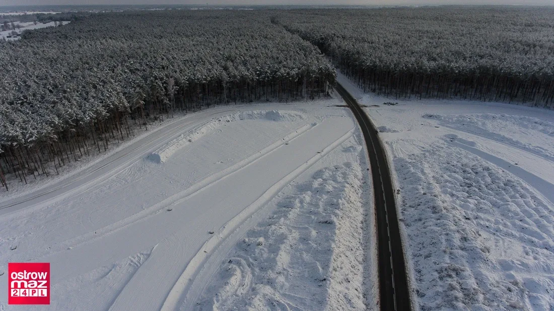 Remont na trasie S-8. Drogowcy zimą nie zwalniają tempa prac (dużo zdjęć)