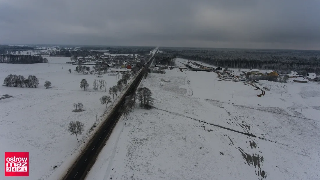 Remont na trasie S-8. Drogowcy zimą nie zwalniają tempa prac (dużo zdjęć)