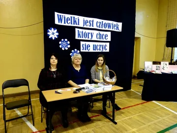 Konkurs o Sienkiewiczu w ostrowskiej placówce (zdjęcia)