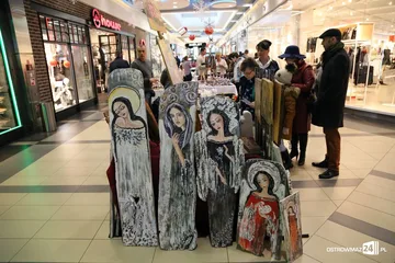 Jarmark ozdób świątecznych w Galerii Bursztynowej (zdjęcia)