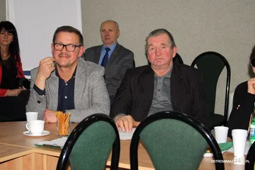 Ostrowscy radni uchwalili budżet (zdjęcia)