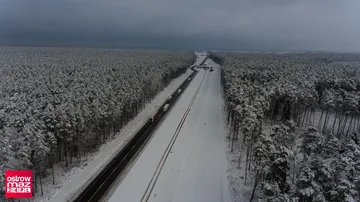 Remont na trasie S-8. Drogowcy zimą nie zwalniają tempa prac (dużo zdjęć)