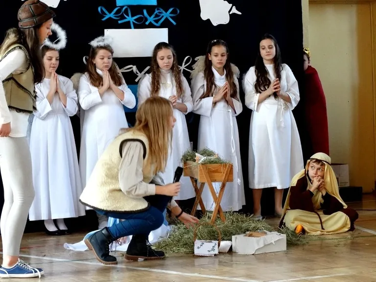 Jasełka bożonarodzeniowe w "Jedynce" (zdjęcia)