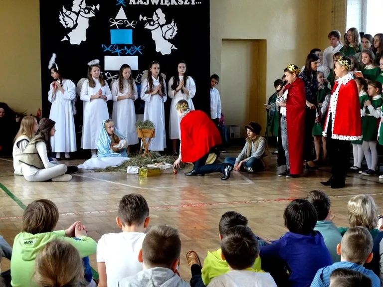 Jasełka bożonarodzeniowe w "Jedynce" (zdjęcia)