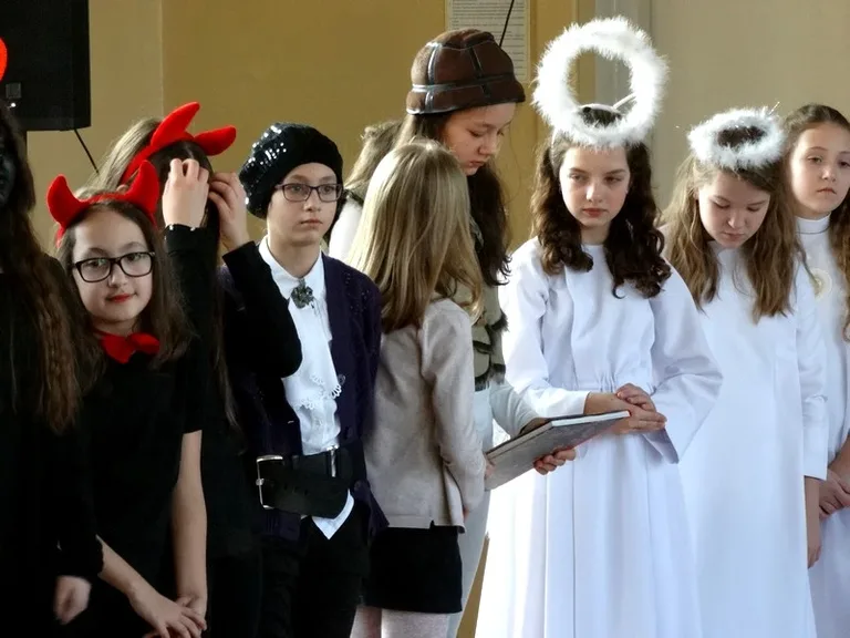Jasełka bożonarodzeniowe w "Jedynce" (zdjęcia)