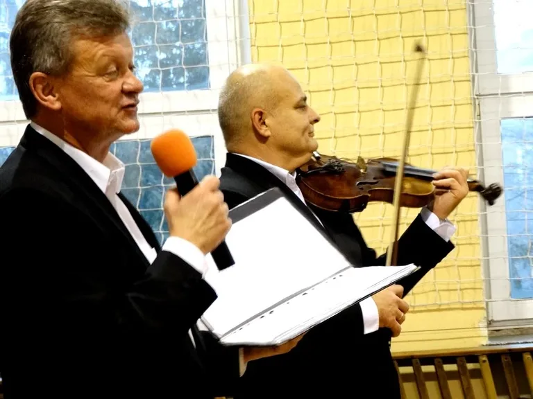 Koncert duetu smyczkowego (zdjęcia)