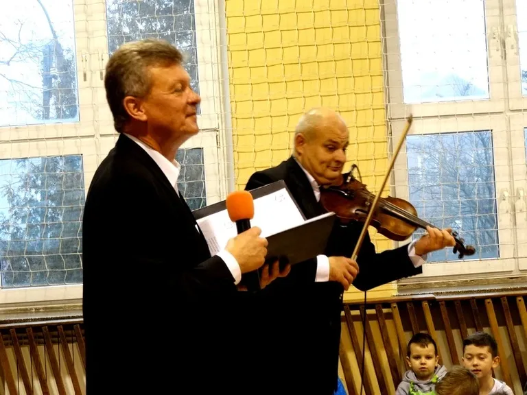 Koncert duetu smyczkowego (zdjęcia)