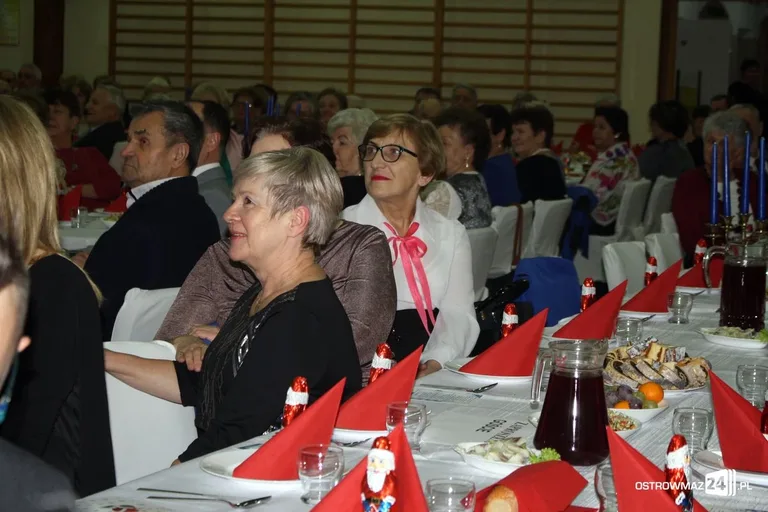 Wigilia słuchaczy UTW (zdjęcia)