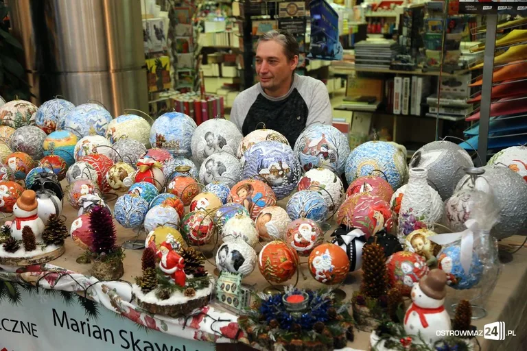 Jarmark ozdób świątecznych w Galerii Bursztynowej (zdjęcia)
