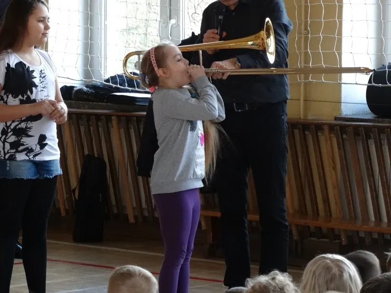Muzyczny świat dixielandu w SP nr 1 (zdjęcia)