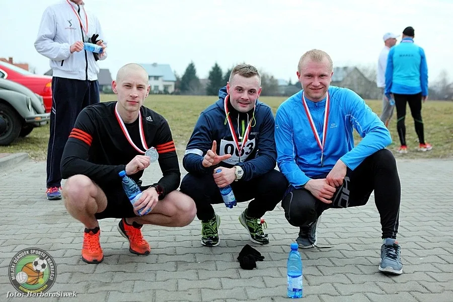Ostrów pobiegła "Tropem Wilczym" (zdjęcia)