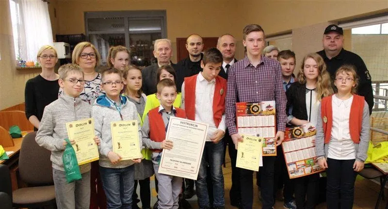 Eliminacje gminne z wiedzy pożarniczej (zdjęcia)