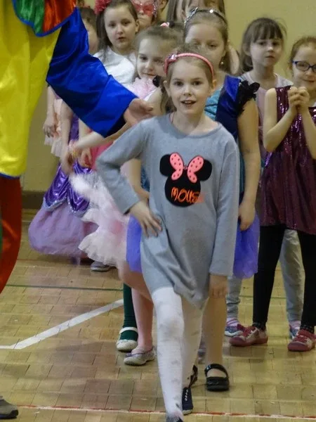 Zabawa karnawałowa w SP nr 1 (zdjęcia)