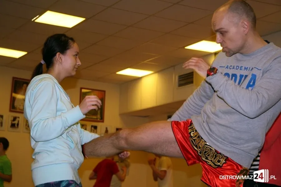Kickboxing na ferie dla dzieci i młodzieży (zdjęcia)
