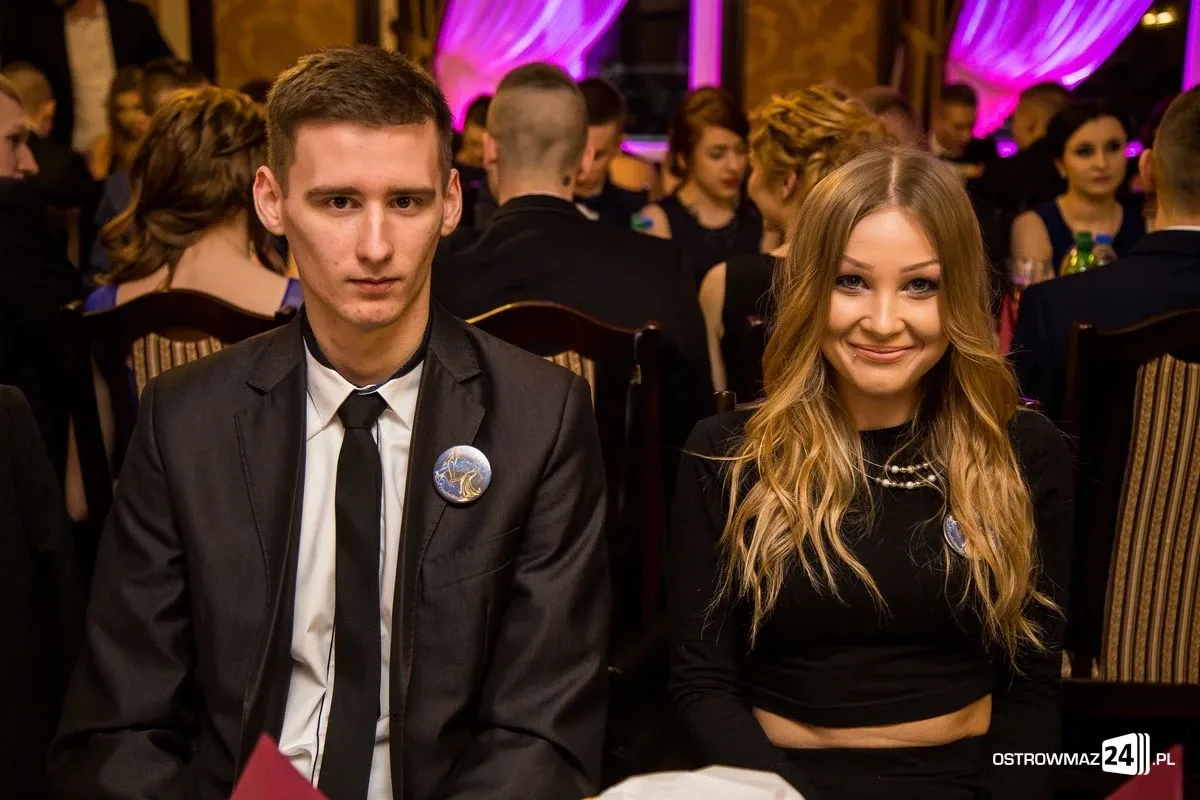 Zobacz zdjęcia i wideo ze studniówek w Ostrowi i powiecie
