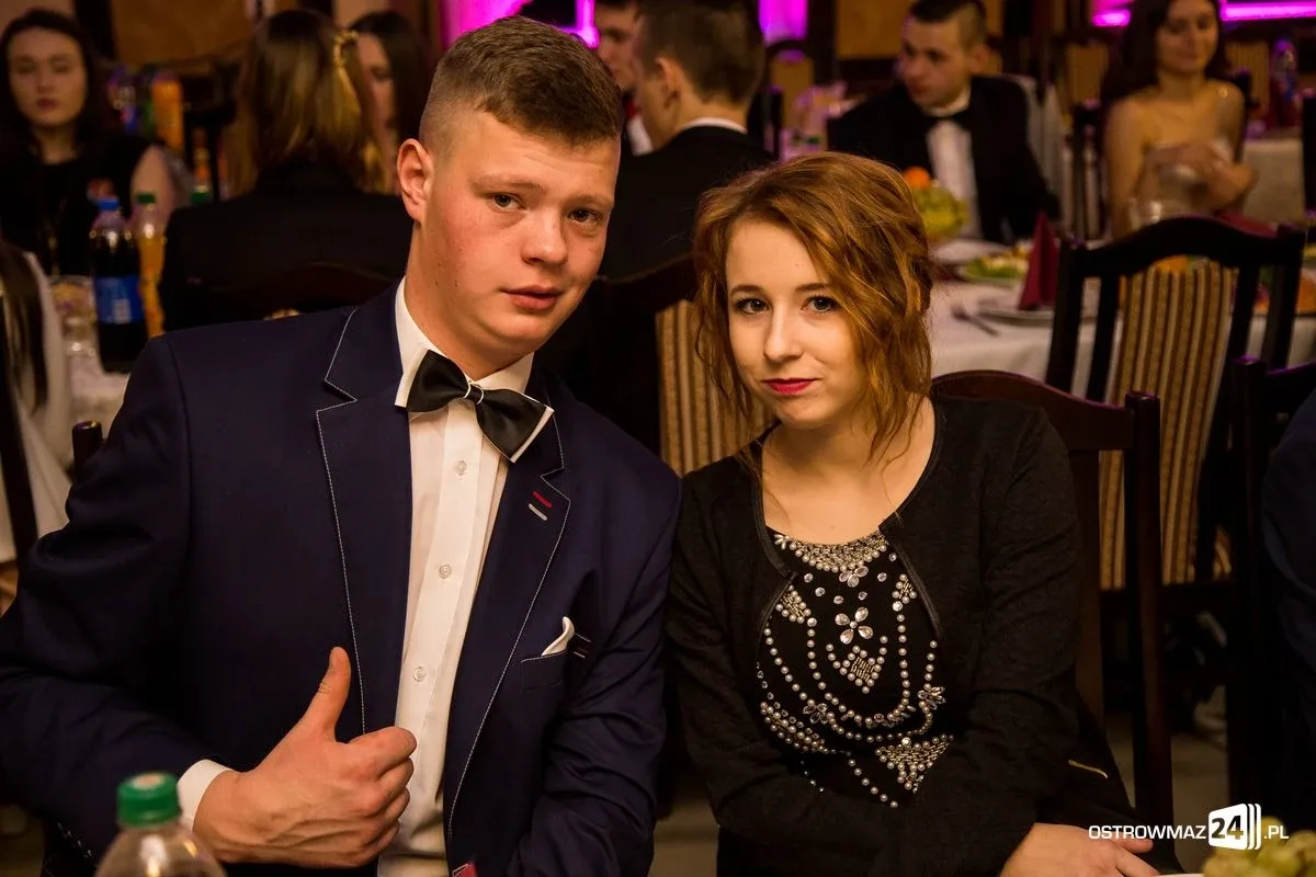 Zobacz zdjęcia i wideo ze studniówek w Ostrowi i powiecie