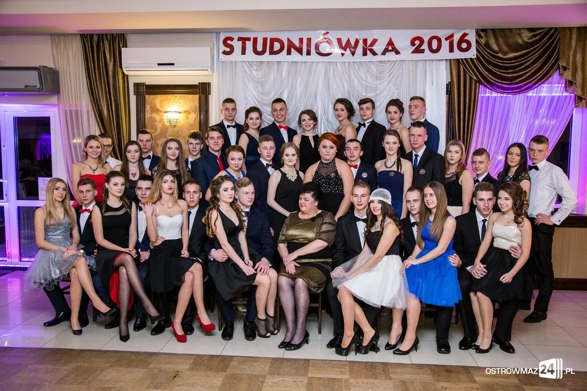 Zobacz zdjęcia i wideo ze studniówek w Ostrowi i powiecie
