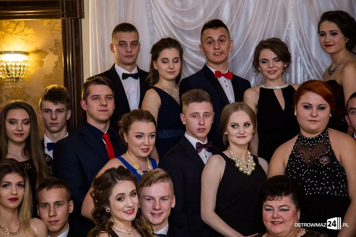 Zobacz zdjęcia i wideo ze studniówek w Ostrowi i powiecie