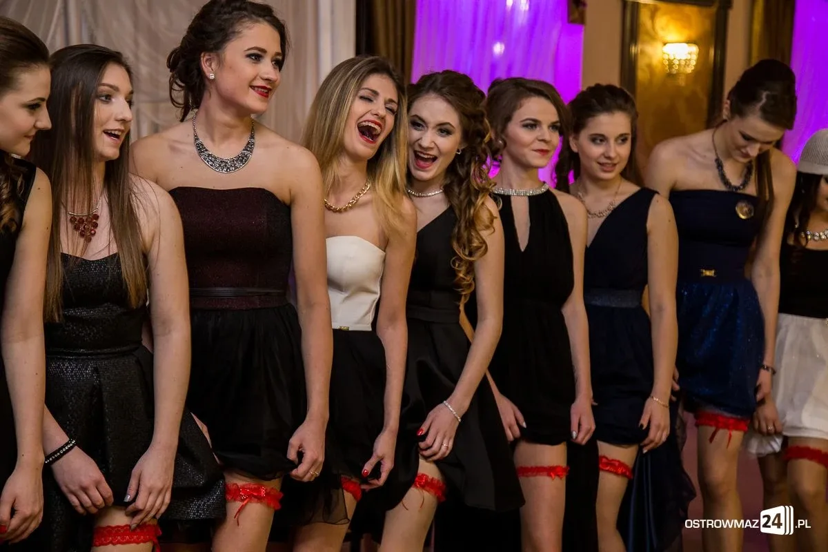 Zobacz zdjęcia i wideo ze studniówek w Ostrowi i powiecie