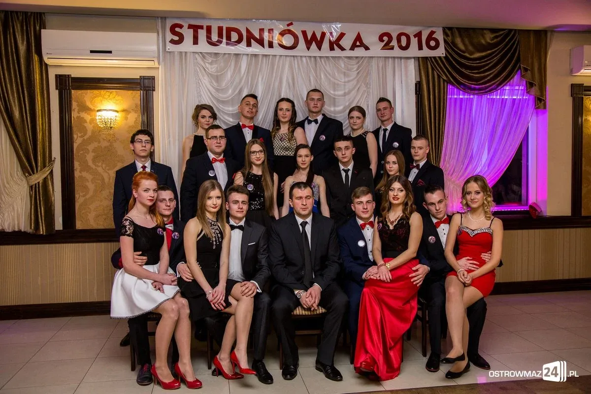 Zobacz zdjęcia i wideo ze studniówek w Ostrowi i powiecie