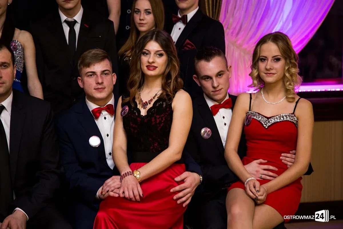 Zobacz zdjęcia i wideo ze studniówek w Ostrowi i powiecie