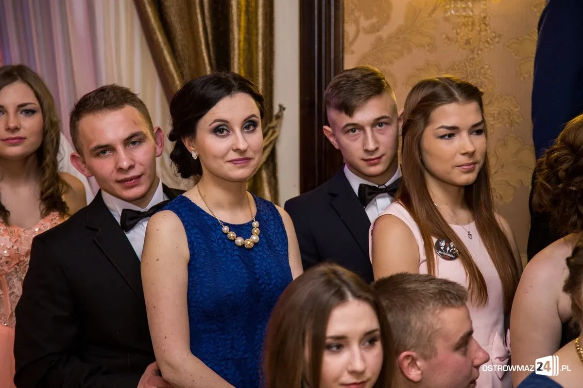 Zobacz zdjęcia i wideo ze studniówek w Ostrowi i powiecie