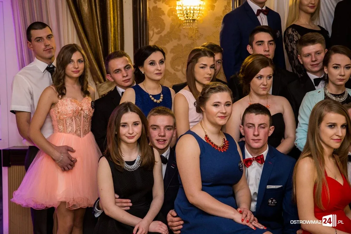 Zobacz zdjęcia i wideo ze studniówek w Ostrowi i powiecie