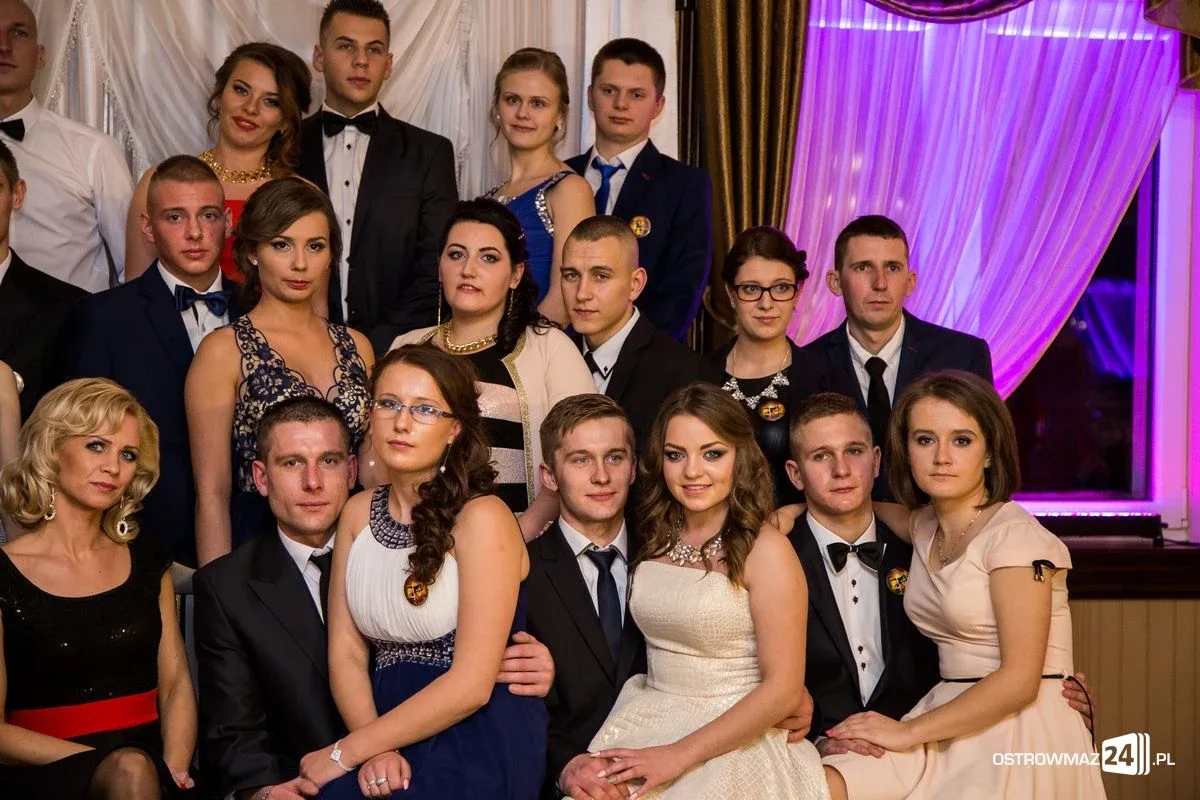 Zobacz zdjęcia i wideo ze studniówek w Ostrowi i powiecie