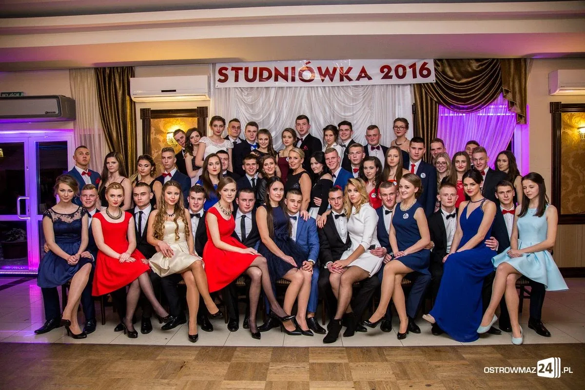 Zobacz zdjęcia i wideo ze studniówek w Ostrowi i powiecie