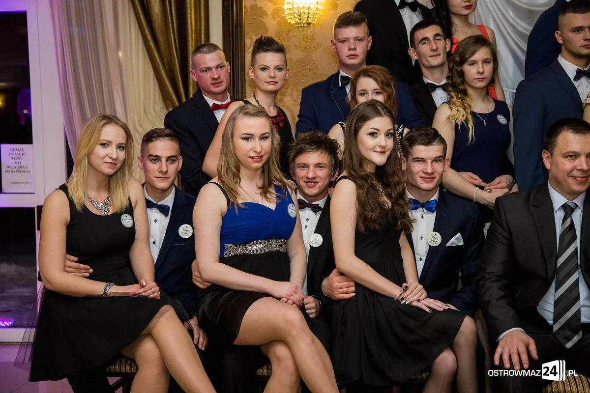 Zobacz zdjęcia i wideo ze studniówek w Ostrowi i powiecie
