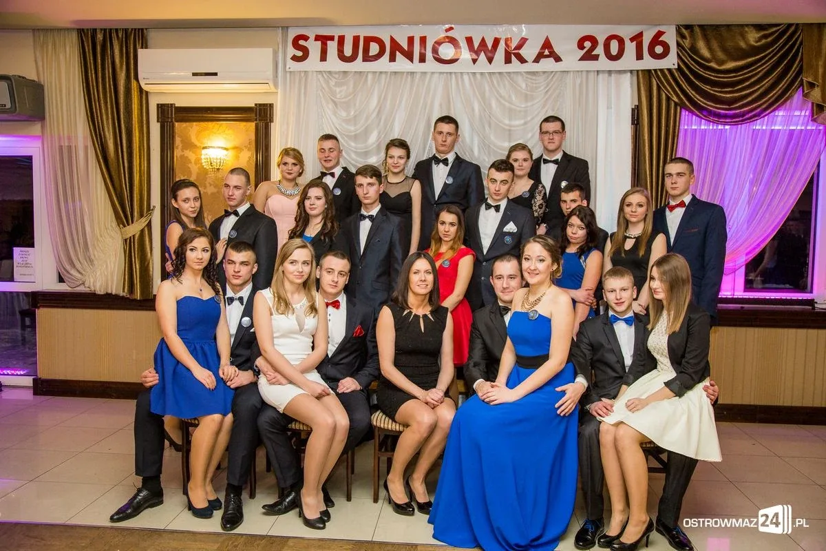 Zobacz zdjęcia i wideo ze studniówek w Ostrowi i powiecie