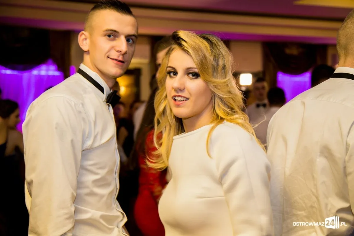 Zobacz zdjęcia i wideo ze studniówek w Ostrowi i powiecie