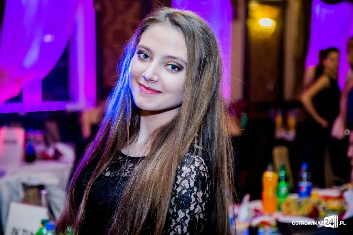 Zobacz zdjęcia i wideo ze studniówek w Ostrowi i powiecie