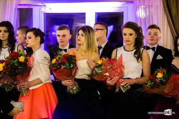 Zobacz zdjęcia i wideo ze studniówek w Ostrowi i powiecie