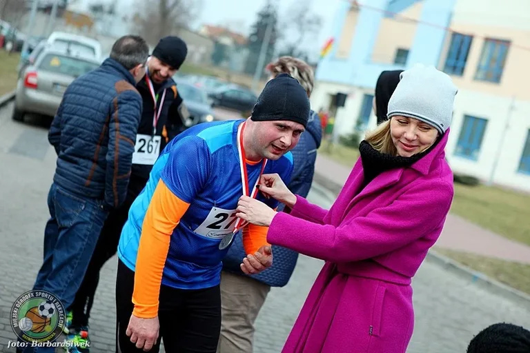 Ostrów pobiegła "Tropem Wilczym" (zdjęcia)