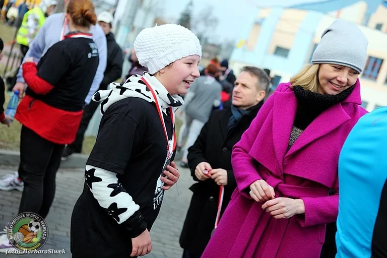 Ostrów pobiegła "Tropem Wilczym" (zdjęcia)