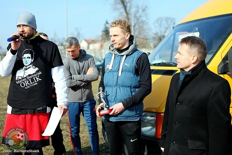 Ostrów pobiegła "Tropem Wilczym" (zdjęcia)