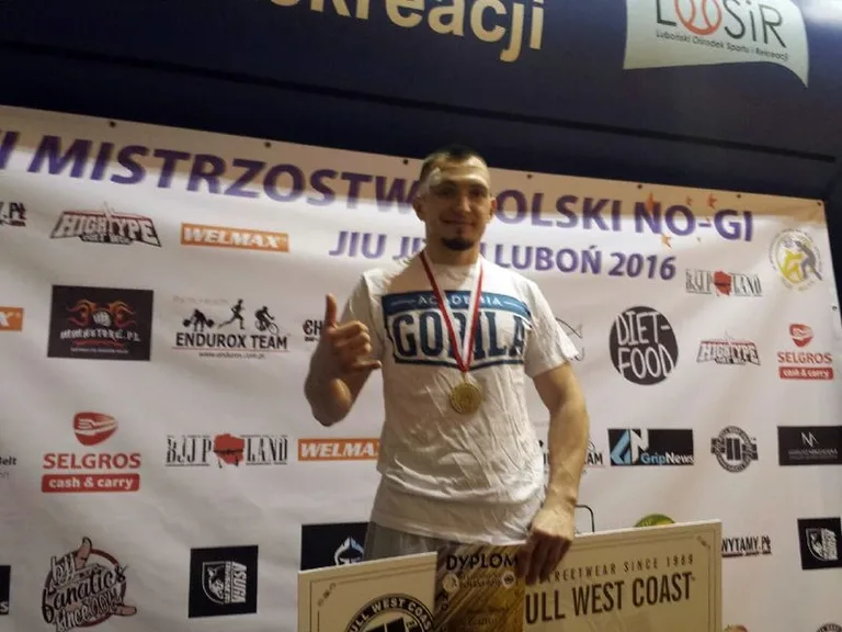 Mistrz Polski w szeregach ostrowskich "goryli"
