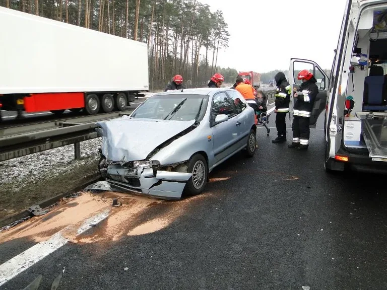 Wypadek na obwodnicy miasta (zdjęcia)