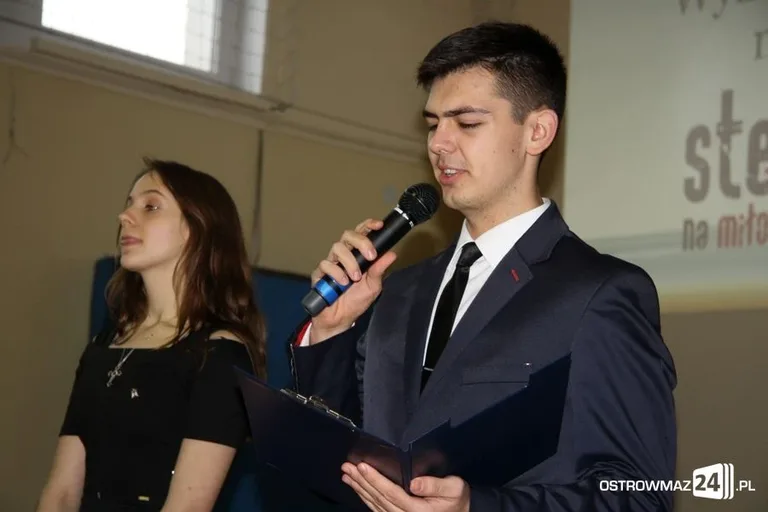 Walentynkowa debata o miłości (zdjęcia)