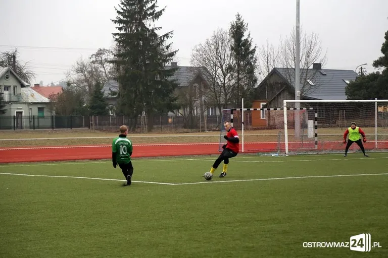 Ostre strzelanie Ostrovii w sparingu (zdjęcia, wideo)