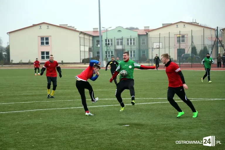 Ostre strzelanie Ostrovii w sparingu (zdjęcia, wideo)